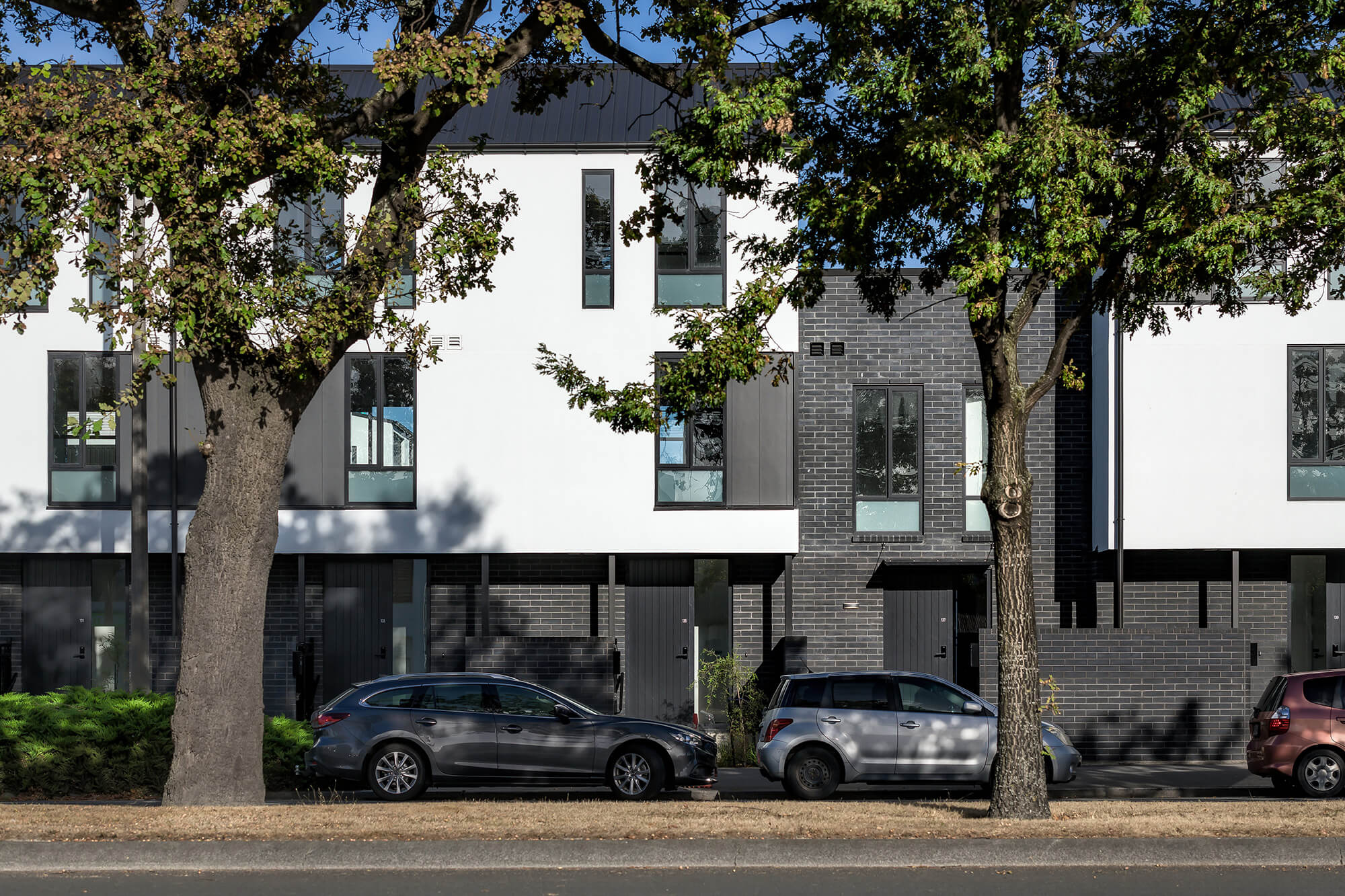 Loxo Cladding