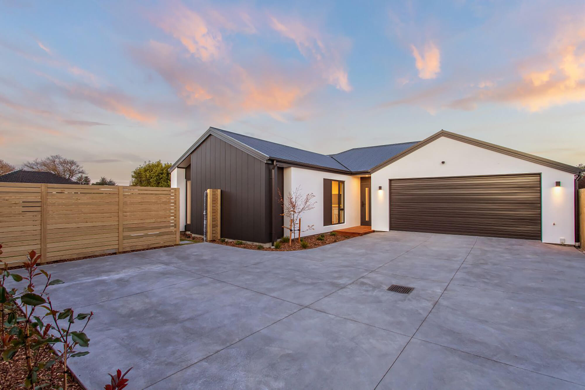 Loxo Cladding