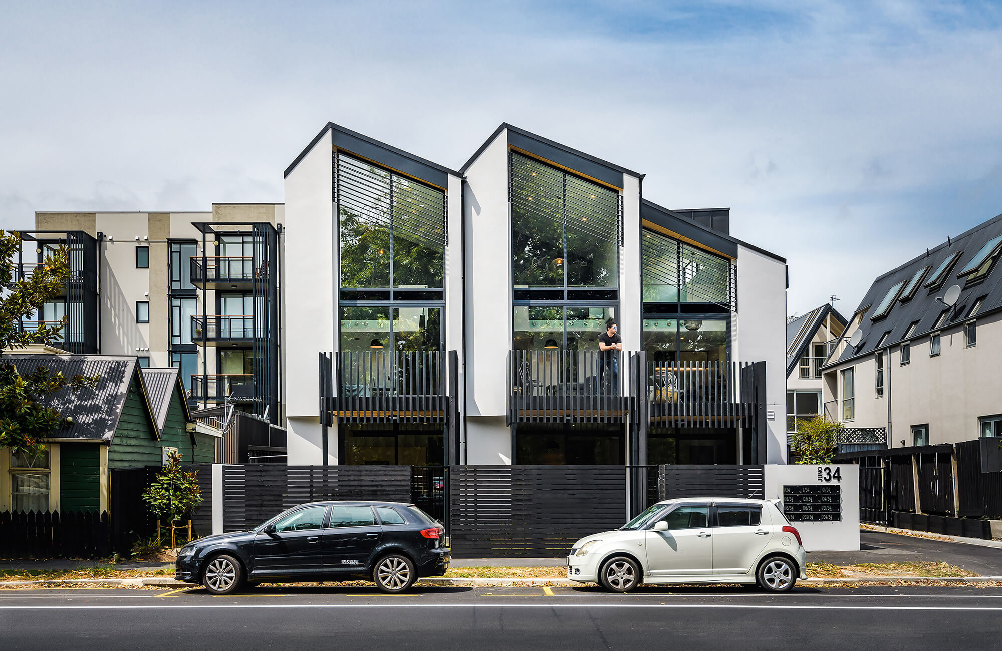 Loxo Cladding
